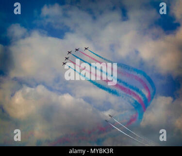 Gran Bretagna: Le frecce rosse - Royal Air Force Aerobatic Team Foto Stock