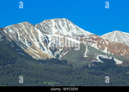 Lima picchi e colline vicino a lima, montana Foto Stock