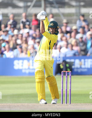 Hove, Regno Unito. Il 7 giugno, 2018. Ashton Agar di Australia durante il tour match tra Sussex v Australia al primo centro di County Ground, Hove su 7 giugno, 2018 nel Sussex, Inghilterra. Solo uso editoriale Credito: Paolo Terry foto/Alamy Live News Foto Stock