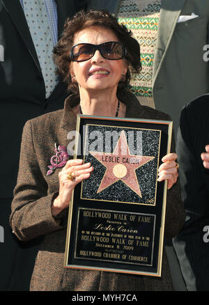 Leslie Caron 13 - Leslie Caron onorato con una stella sulla Hollywood Walk of fame a Los Angeles.Leslie Caron 13 evento nella vita di Hollywood - California, tappeto rosso Evento, STATI UNITI D'AMERICA, industria cinematografica, celebrità, fotografia, Bestof, arte cultura e intrattenimento, Topix celebrità moda, migliori della vita di Hollywood, evento nella vita di Hollywood - California, movie celebrità, personaggi televisivi, musica celebrità, Topix, Bestof, arte cultura e intrattenimento, fotografia, inchiesta tsuni@Gamma-USA.com , Tsuni Credito / STATI UNITI D'AMERICA, premiato con una stella sulla Hollywood Walk ofFame a Los Angeles, 2000 al 2009Leslie auto Foto Stock