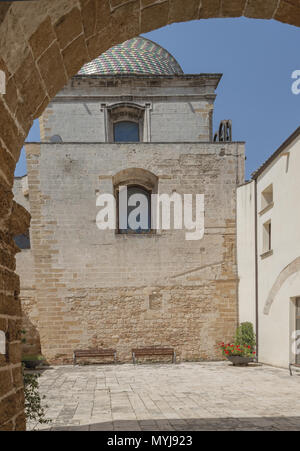 Italia Puglia Brindisi cortile Foto Stock