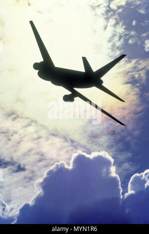 1992 Silhouette storico di volo aereo commerciale Foto Stock