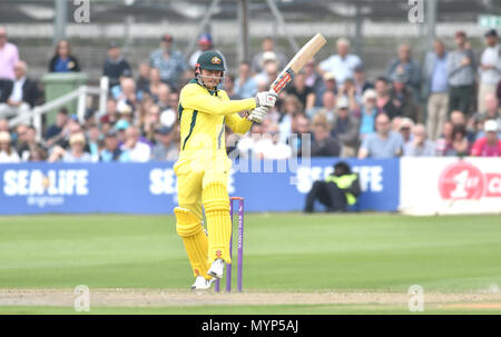 Marcus Stoinis battuta per l'Australia durante il 50 sopra il cricket tour match tra Sussex e Australia al primo centro di County Ground a Hove. 07 Giugno 2018 Foto Stock