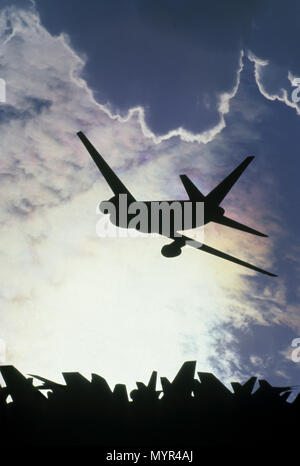 1992 Silhouette storico di volo aereo commerciale Foto Stock