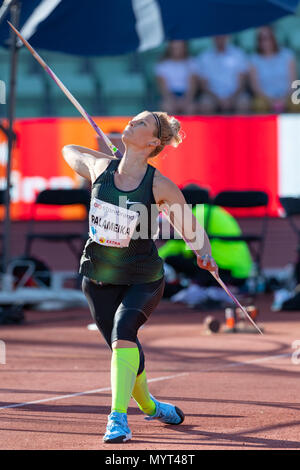 Oslo, Norvegia. 7 giugno 2018, Bislett stadium, Oslo, Norvegia; Bislett Games, Diamond League meeting di atletica; Madara Palaameika della Lettonia compete nel Signore giavellotto durante la IAAF Diamond League tenutasi presso la Bislett Stadium Credit: Azione Plus immagini di sport/Alamy Live News Foto Stock