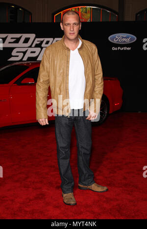 ***FILE FOTO*** attore Alan O'Neill ha passato via Hollywood, CA - Marzo 6: Alan O'Neill frequentando Premiere di DreamWorks Pictures' 'esigenza di velocità", svoltosi a TCL Chinese Theatre California il 6 marzo 2014. Photo credit: Faye Sadou/MediaPunch Foto Stock