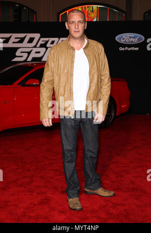 ***FILE FOTO*** attore Alan O'Neill ha passato via Hollywood, CA - Marzo 6: Alan O'Neill frequentando Premiere di DreamWorks Pictures' 'esigenza di velocità", svoltosi a TCL Chinese Theatre California il 6 marzo 2014. Photo credit: Faye Sadou/MediaPunch Foto Stock