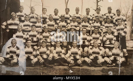 . Inglese: primo team di canguro, Inghilterra, 1908-09, Davis collezione sportiva parte II, 653-159 PXE, Biblioteca dello Stato del Nuovo Galles del Sud, . tra il 1908 e il 1909. 2 sconosciuto PXE653 v. i canguri53-159 1908-09 un Foto Stock