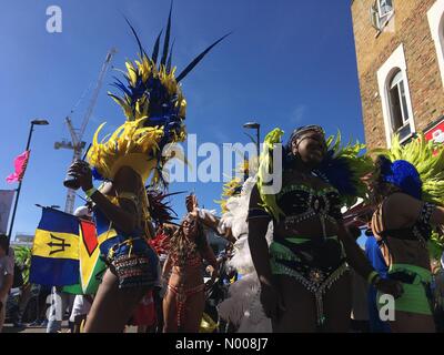 Hackney, Londra, Regno Unito. 11 Settembre, 2016. Hackney il carnevale che si svolge su strada di Ridley , 11/09/2016 Hackney London Credit: Emin Ozkan / StockimoNews/Alamy Live News Foto Stock