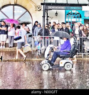 Undercliff Dr, Bournemouth, Regno Unito. 31 Agosto, 2017. Meteo REGNO UNITO: pioggia a Bournemouth Credito: nidpor/StockimoNews/Alamy Live News Foto Stock