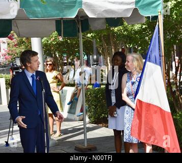 New Orleans, Stati Uniti d'America, 14 luglio 2018. Consultare Generale di Francia Vincent Sciama parla a Bastille giorno commemorazione a New Orleans, Louisiana. Credito: C.W. Hamburger/StockimoNews/Alamy Live News Foto Stock