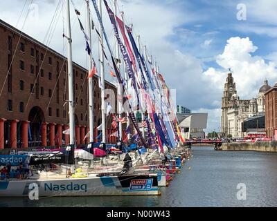 Liverpool, Regno Unito. 28 Luglio, 2018. Liverpool, Regno Unito. 28 Luglio, 2018. Liverpool Albert Dock, 28 luglio 2018, in tutto il mondo Race Clipper nel dock. Credito: Rena perla/StockimoNews/Alamy Live News Foto Stock