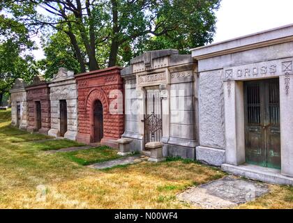 Atlas Obscura's Graceland cimitero tour, 5 agosto 2018, Chicago, Ill, STATI UNITI D'AMERICA, Storico Adam Selzer ospita il agosto 2018 Graceland cimitero tour, DianaJ/StockimoNews/Alamy Credito: Diana J./StockimoNews/Alamy Live News Foto Stock