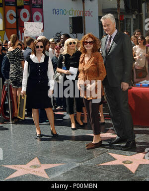 Tim Robbins e Susan Sarandon - Tim Robbins ha celebrato il suo cinquantesimo compleanno con una stella sulla Hollywood Walk of Fame a Los Angeles.RobbinsTim SarandonSusan 16 evento nella vita di Hollywood - California, tappeto rosso Evento, STATI UNITI D'AMERICA, industria cinematografica, celebrità, fotografia, Bestof, arte cultura e intrattenimento, celebrità moda, migliori della vita di Hollywood, evento nella vita di Hollywood - California, moquette rossa e dietro le quinte, musica celebrità, Topix, coppia, famiglia ( marito e moglie ) e i bambini- figli, fratelli e sorelle inchiesta tsuni@Gamma-USA.com, Credito Tsuni / USA, 2006-2009 Foto Stock