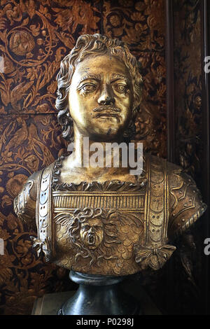 COPENHAGEN, Danimarca - 17 maggio 2018. Busto dorato dello Zar Pietro il Grande a il castello di Rosenborg a Copenaghen Foto Stock