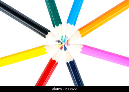 Otto matite multicolore di cui cerchio Foto Stock