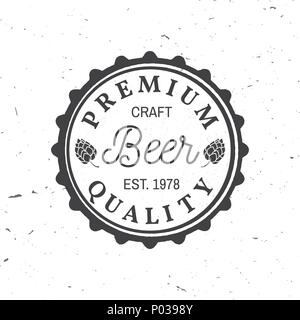 La birra artigianale badge. Illustrazione Vettoriale. Vintage design per bar, pub e ristorante business. Coaster per la birra. Illustrazione Vettoriale