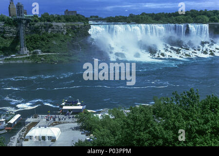 1992 storico cascate Americane Niagara Falls NELLO STATO DI NEW YORK STATI UNITI D'AMERICA Foto Stock