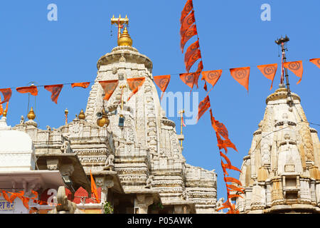 Shri Tempio Jagdish è un grande tempio Jain situato nel centro di Udaipur vicino il palazzo della città. La sua costruzione risale al xvii secolo. Foto Stock