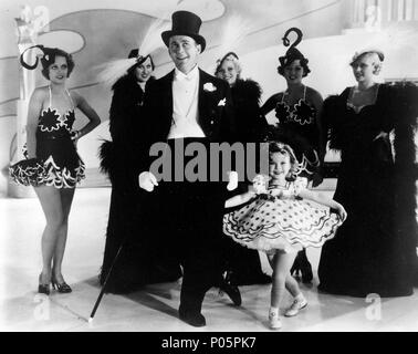 Pellicola originale titolo: STAND UP e allegria. Titolo inglese: STAND UP e allegria. Regista: HAMILTON MACFADDEN. Anno: 1934. Stelle: Shirley Temple; James Dunn. Credito: FOX FILM / Album Foto Stock