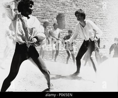 Pellicola originale titolo: Romeo e Giulietta. Titolo inglese: Romeo e Giulietta. Regista: FRANCO ZEFFIRELLI. Anno: 1968. Stelle: LEONARD WHITING. Credito: Paramount Pictures / Album Foto Stock