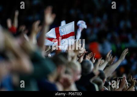 Leeds, Regno Unito. Il 7 giugno, 2018. Tifosi inglesi durante la International amichevole tra Inghilterra e Costa Rica a Elland Road il 7 giugno 2018 a Leeds, Inghilterra. (Foto di Daniel Chesterton/phcimages.com) Credit: Immagini di PHC/Alamy Live News Foto Stock