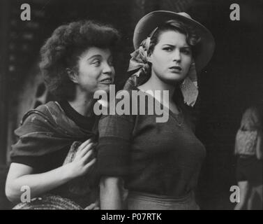 Pellicola originale titolo: Riso amaro. Titolo inglese: Riso amaro. Regista: GIUSEPPE DE SANTIS. Anno: 1949. Stelle: Silvana Mangano. Credito: LUX/De Laurentiis / Album Foto Stock