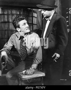 Pellicola originale titolo: detective story. Titolo inglese: detective story. Regista: William Wyler. Anno: 1951. Stelle: Kirk Douglas. Credito: Paramount Pictures / Album Foto Stock