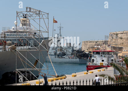 Esercito militare nave in Malta Foto Stock