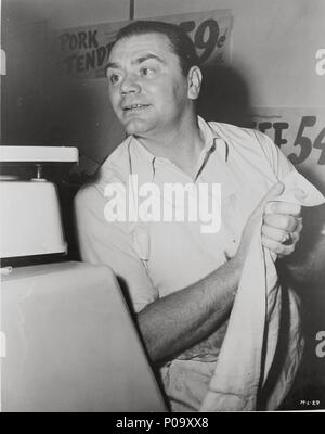 Pellicola originale titolo: MARTY. Titolo inglese: MARTY. Regista: DELBERT MANN. Anno: 1955. Stelle: Ernest Borgnine. Credito: United Artists / Album Foto Stock