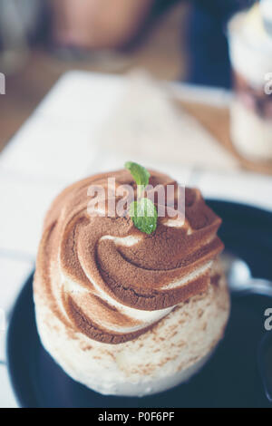 Il cioccolato torta gelato Foto Stock