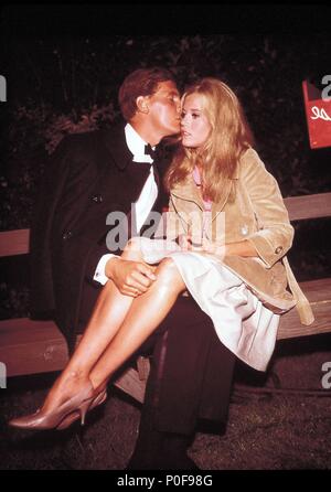 Pellicola originale titolo: Chase. Titolo inglese: Chase. Regista: Arthur Penn. Anno: 1966. Stelle: Jane Fonda; James Fox. Credito: United Artists / Album Foto Stock