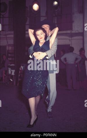 Pellicola originale titolo: MAMBO. Titolo inglese: MAMBO. Regista: robert rossen. Anno: 1954. Stelle: Silvana Mangano. Credito: Paramount Pictures / Album Foto Stock