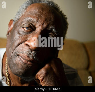 Un uomo di 81 anni, Tucson, Arizona, Stati Uniti. Foto Stock