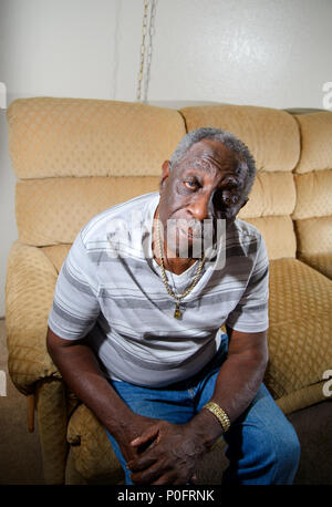 Un uomo di 81 anni, Tucson, Arizona, Stati Uniti. Foto Stock