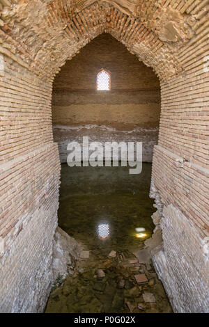 Sardoba Serbatoio acqua vicino a Bukhara, Uzbekistan Foto Stock