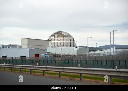 Windscale raffreddati a gas al reattore nucleare di Sellafield ritrattamento del combustibile e lo smantellamento delle centrali nucleari sito in Cumbria Inghilterra England Regno Unito Foto Stock