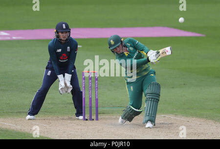 Sud Africa Lizelle Lee batting durante l'ICC campionato delle donne corrispondono a Blackfinch New Road, Worcester. Foto Stock