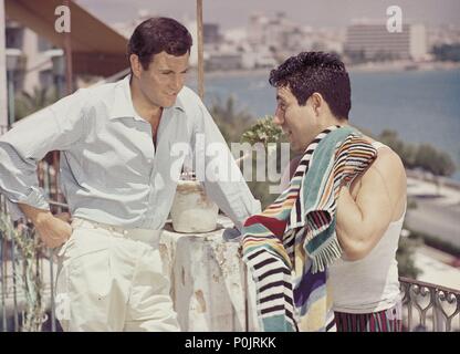 Pellicola originale titolo: BAHIA DE PALMA. Titolo inglese: BAHIA DE PALMA. Regista: Juan Bosch. Anno: 1962. Stelle: CASSEN; ARTURO FERNANDEZ. Credito: ESTE FILM / Album Foto Stock