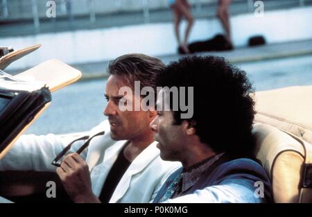 Pellicola originale titolo: Miami Vice. Titolo inglese: Miami Vice. Anno: 1984. Stelle: DON JOHNSON; PHILIP MICHAEL THOMAS. Credito: TV universale / Album Foto Stock