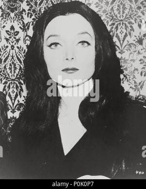 Pellicola originale titolo: famiglia Addams, IL-TV. Titolo inglese: famiglia Addams, IL-TV. Anno: 1964. Stelle: CAROLYN JONES. Credito: FILMWAYS / Album Foto Stock