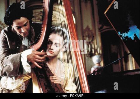 Pellicola originale titolo: LIAISONS pericolose. Titolo inglese: LIAISONS pericolose. Regista: Stephen Frears. Anno: 1988. Stelle: Uma Thurman; Keanu Reeves. Credito: WARNER BROTHERS / Album Foto Stock