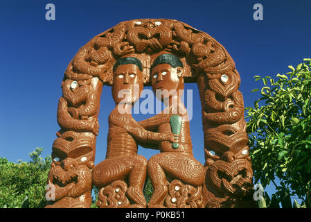 1995 STORICO GATEWAY Maori Whakarewarewa ROTORUA Isola del nord della Nuova Zelanda Foto Stock