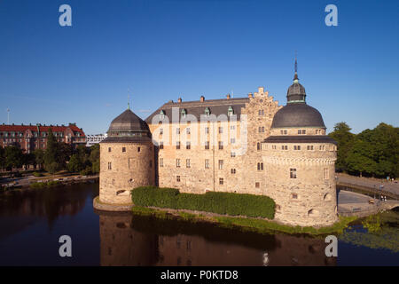 Orebro, Svezia - 8 Giugno 2018: Exterial vista del Orebro castello situato in tje centro citta'. Foto Stock