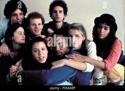 Pellicola originale titolo: ANN. Titolo inglese: ANN. Regista: Alan Parker. Anno: 1980. Stelle: BARRY MILLER; LEE CURRERI; IRENE CARA. Credito: M.G.M. / Album Foto Stock