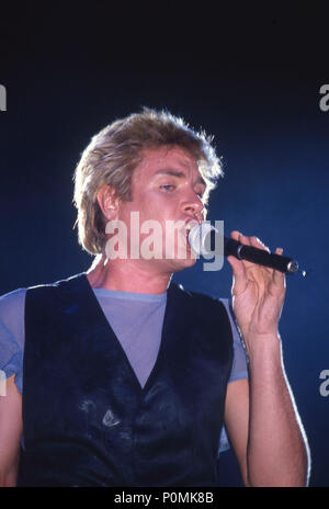 Duran Duran a Wembley Arena 1983: Simon le Bon Foto Stock