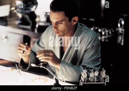 Pellicola originale titolo: GATTACA. Titolo inglese: GATTACA. Regista: Andrew Niccol. Anno: 1997. Stelle: ETHAN HAWKE. Credito: COLUMBIA TRI STAR / Album Foto Stock