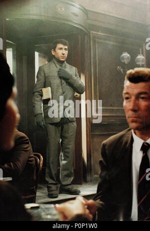 Pellicola originale titolo: COLMENA, LA. Titolo inglese: l'alveare. Regista: MARIO CAMUS. Anno: 1982. Stelle: Jose sacrestano. Credito: AGATA FILM / Album Foto Stock