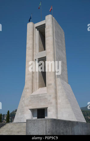 Como, Italia - 22 Aprile 2018: Monumento ai Caduti (Monumento ai Caduti) Foto Stock