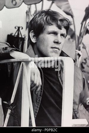Pellicola originale titolo: ricco uomo povero uomo-TV. Titolo inglese: ricco uomo povero uomo-TV. Anno: 1976. Stelle: Nick Nolte. Credito: TV universale / Album Foto Stock
